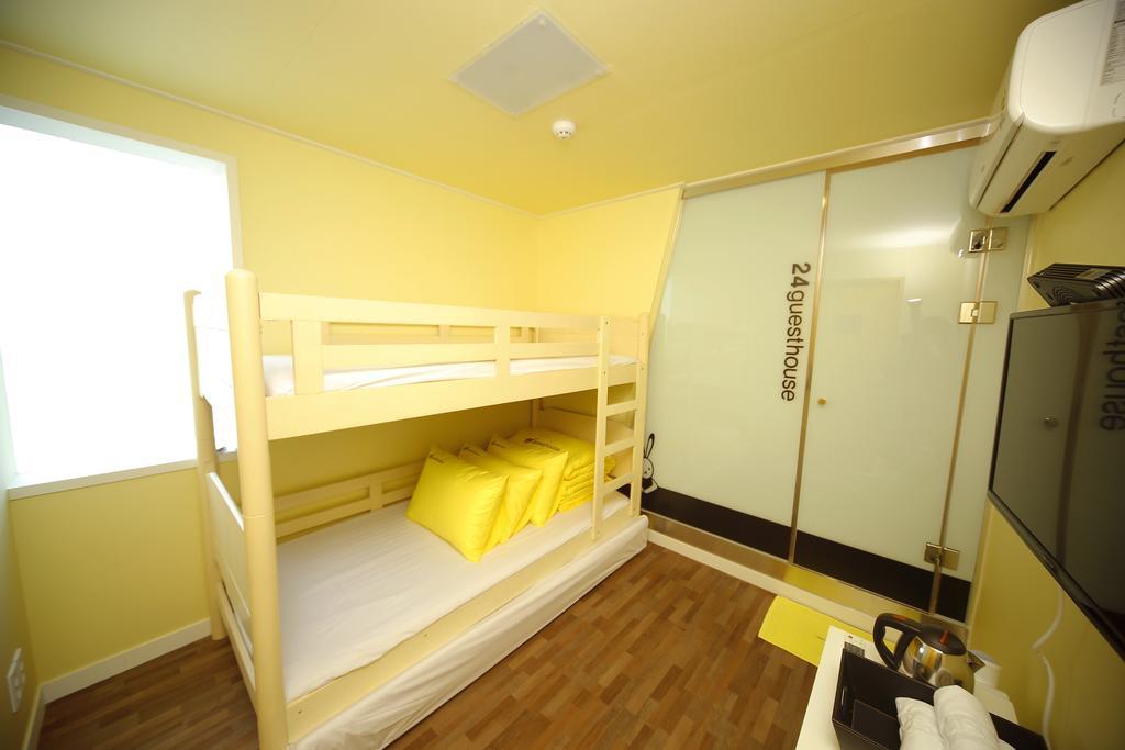 24 Guesthouse Sinchon Avenue 서울특별시 객실 사진